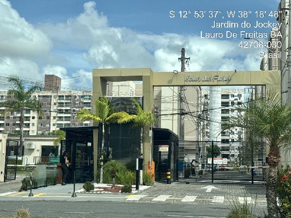 Vende-se em Lauro De Freitas-BA  apto, 51.75 de área total, 39.96 de área privativa,  2_qto(s), WC, 1_sala(s), cozinha, 1_vaga(s) de garagem.