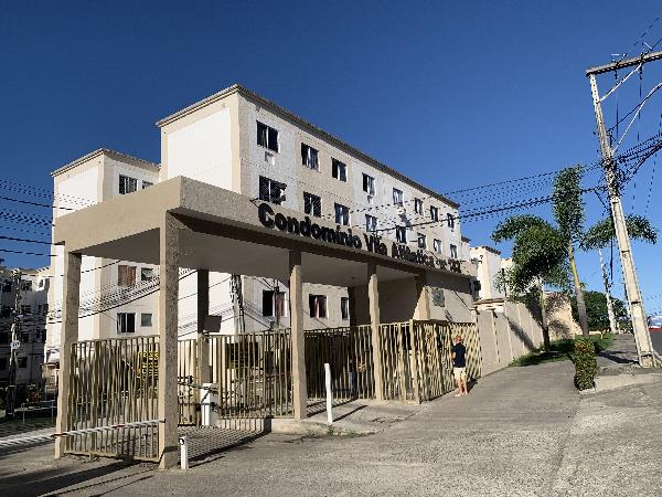 Vende-se em Lauro De Freitas-BA  apto, 83.76 de área total, 39.98 de área privativa,  2_qto(s), a.serv, WC, 1_sala(s), cozinha, 1_vaga(s) de garagem.