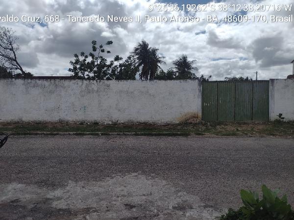 Vende-se em Paulo Afonso-BA  Terreno, 400.00 de área do terreno.