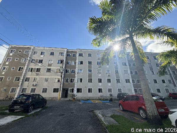 Vende-se em Lauro De Freitas-BA  apto, 62.57 de área total, 45.20 de área privativa,  2_qto(s), a.serv, WC, 1_sala(s), cozinha, 1_vaga(s) de garagem.