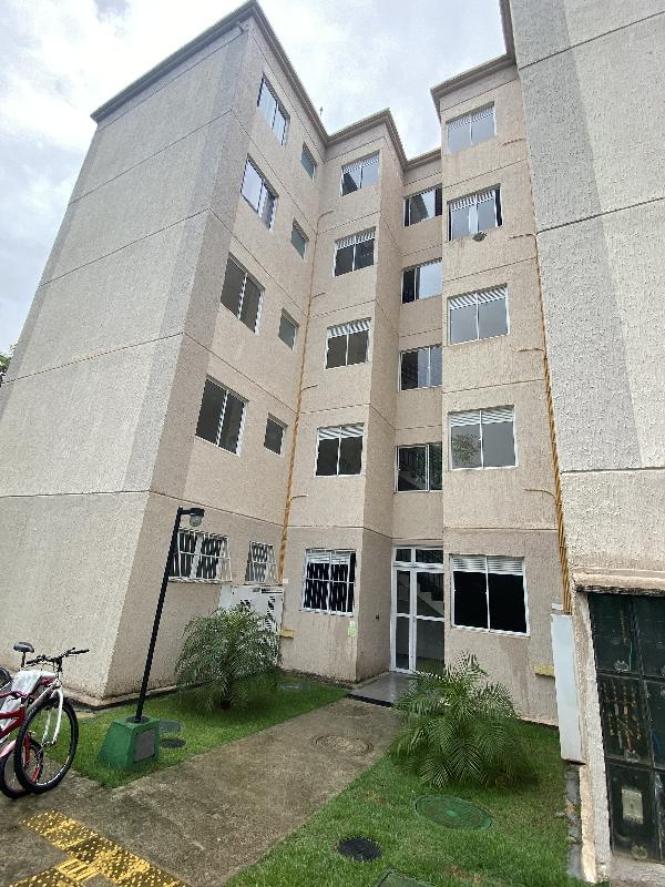 Vende-se em Salvador-BA  apto, 40.53 de área privativa,  2_qto(s), WC, cozinha.