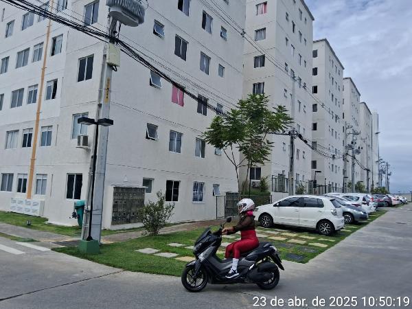 Vende-se em Salvador-BA  apto, 63.13 de área total, 39.59 de área privativa,  2_qto(s), a.serv, WC, 1_sala(s), cozinha.