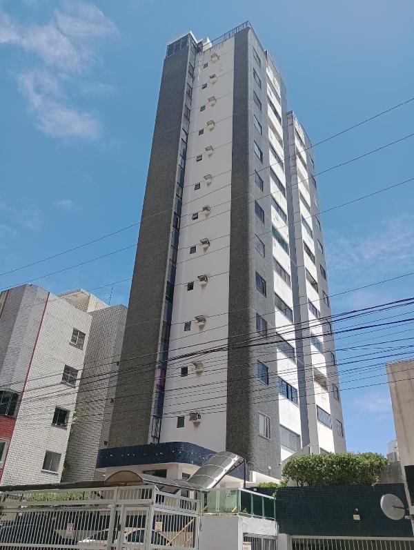 Vende-se em Salvador-BA  apto, 213.63 de área total, 127.86 de área privativa,  2_qto(s), varanda, a.serv, WC, WC Emp, 1_sala(s), cozinha, Terraco, 2_vaga(s) de garagem.