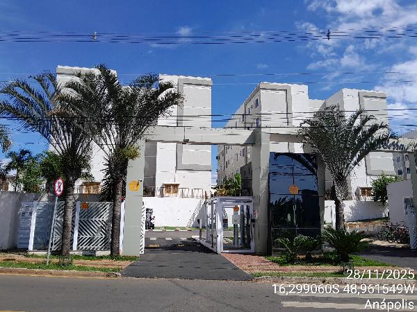 Vende-se em Anapolis-GO  apto, 40.95 de área privativa,  2_qto(s), a.serv, WC, 1_sala(s), cozinha, 1_vaga(s) de garagem.