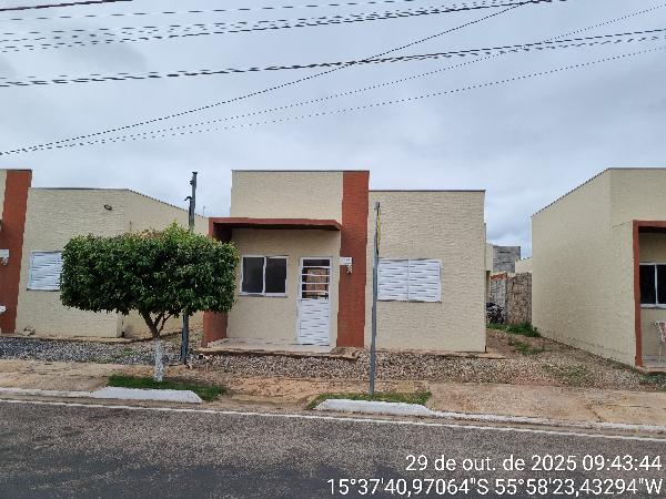 Vende-se em Cuiaba-MT  Casa, 51.79 de área total, 51.02 de área privativa, 135.00 de área do terreno,  2_qto(s), varanda, a.serv, WC, 1_sala(s), cozinha, 1_vaga(s) de garagem.