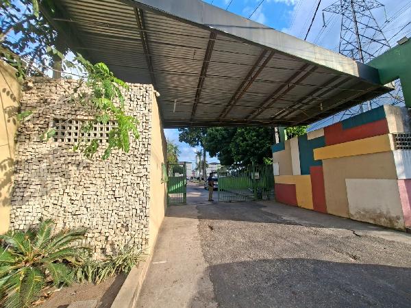 Vende-se em Ananindeua-PA  apto, 102.69 de área total, 42.65 de área privativa,  2_qto(s), WC, 1_sala(s), cozinha, 1_vaga(s) de garagem.