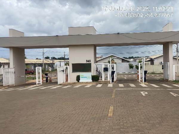 Vende-se em Rondonopolis-MT  Casa, 41.17 de área total, 40.61 de área privativa, 117.90 de área do terreno,  2_qto(s), a.serv, WC, 1_sala(s), cozinha, 1_vaga(s) de garagem.