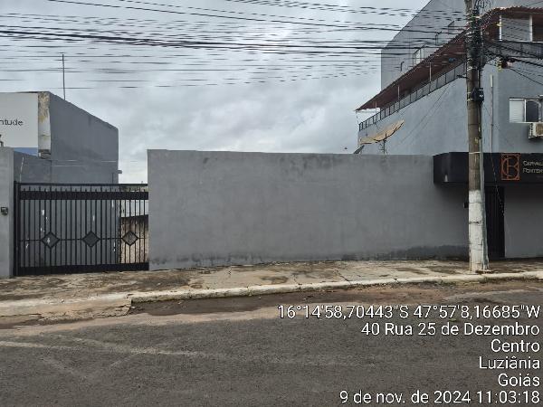 Vende-se em Luziania-GO  Casa, 248.00 de área privativa, 420.00 de área do terreno.