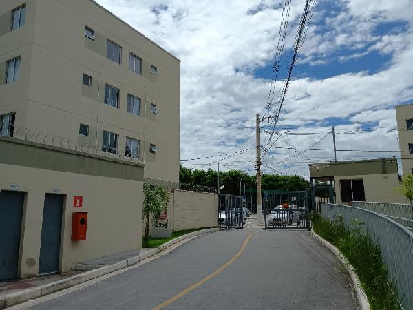 Vende-se em Betim-MG  apto, 121.52 de área total, 41.99 de área privativa,  2_qto(s), WC, 1_sala(s), cozinha, 2_vaga(s) de garagem.