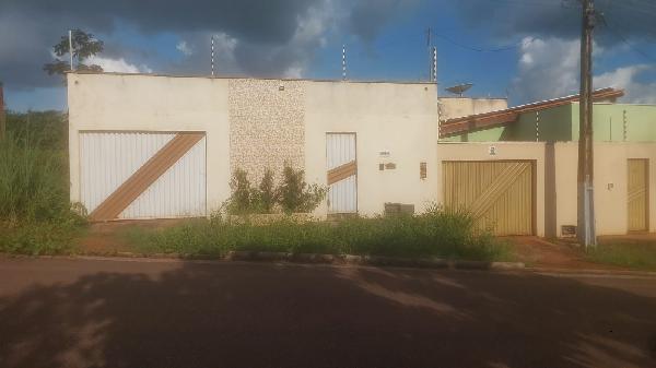 Vende-se em Acailandia-MA  Casa, 67.93 de área total, 67.93 de área privativa, 225.00 de área do terreno,  2_qto(s), a.serv, WC, 1_sala(s), cozinha.