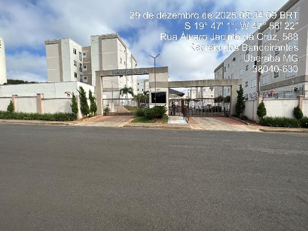 Vende-se em Uberaba-MG  apto, 58.19 de área total, 39.30 de área privativa,  2_qto(s), WC, 1_sala(s), cozinha, 1_vaga(s) de garagem.