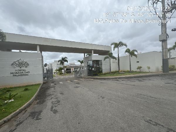 Vende-se em Patos De Minas-MG  apto, 57.40 de área total, 47.01 de área privativa,  2_qto(s), a.serv, WC, 1_sala(s), cozinha, 1_vaga(s) de garagem.