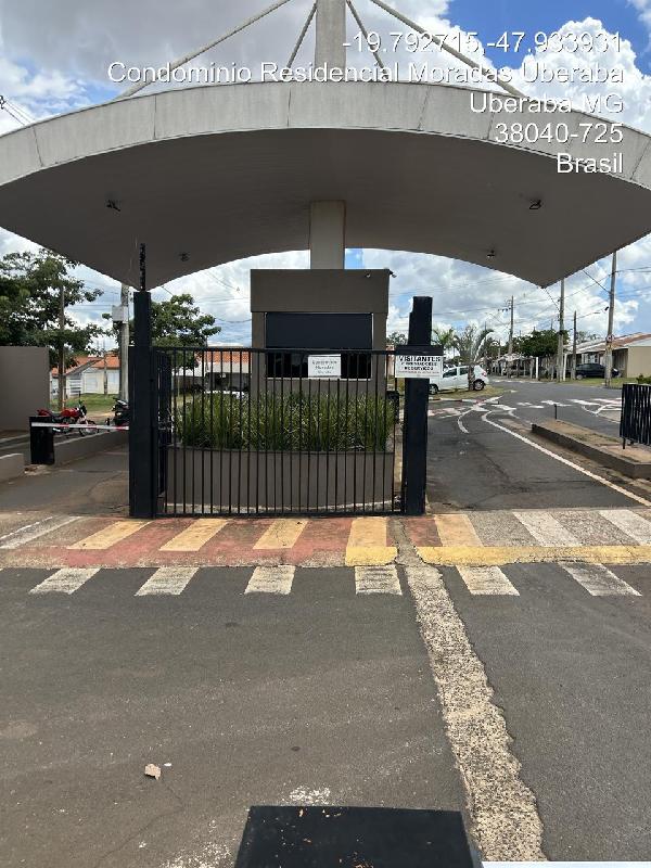 Vende-se em Uberaba-MG  Casa, 51.76 de área total, 51.05 de área privativa, 125.00 de área do terreno,  3_qto(s), a.serv, WC, 1_sala(s), cozinha, 1_vaga(s) de garagem.