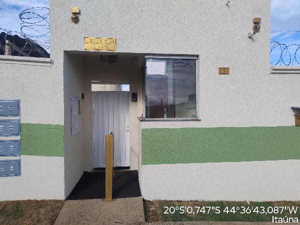 Vende-se em Itauna-MG  apto, 47.18 de área total, 45.29 de área privativa, 0.00 de área do terreno.