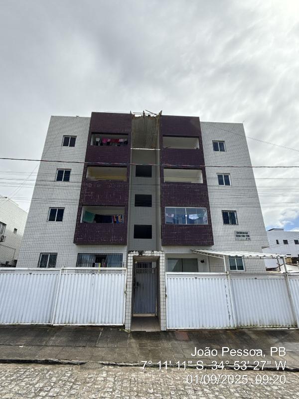 Vende-se em Joao Pessoa-PB  apto, 61.42 de área total, 54.43 de área privativa,  2_qto(s), WC, 1_sala(s), cozinha, 1_vaga(s) de garagem.