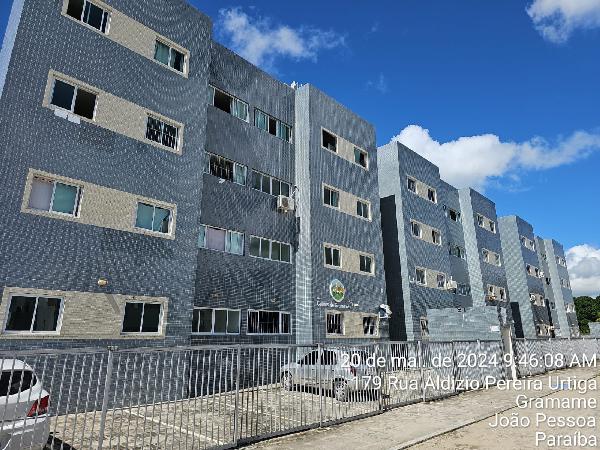 Vende-se em Joao Pessoa-PB  apto, 60.84 de área total, 42.82 de área privativa,  2_qto(s), a.serv, WC, 1_sala(s), cozinha, 1_vaga(s) de garagem.