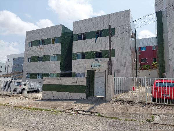 Vende-se em Joao Pessoa-PB  apto, 50.00 de área privativa,  2_qto(s), WC, 1_sala(s), cozinha, 1_vaga(s) de garagem.