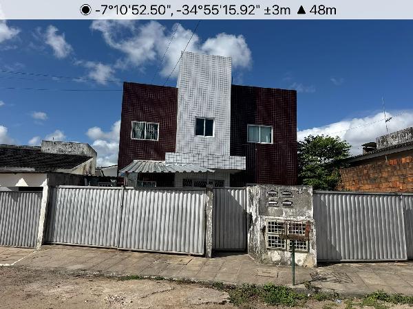 Vende-se em Joao Pessoa-PB  apto, 80.29 de área total, 50.97 de área privativa,  2_qto(s), a.serv, WC, 1_sala(s), cozinha, 1_vaga(s) de garagem.