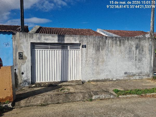 Vende-se em Maceio-AL  Casa, 78.55 de área total, 78.55 de área privativa, 120.00 de área do terreno,  3_qto(s), varanda, a.serv, WC, 1_sala(s), cozinha, Terraco, 1_vaga(s) de garagem.
