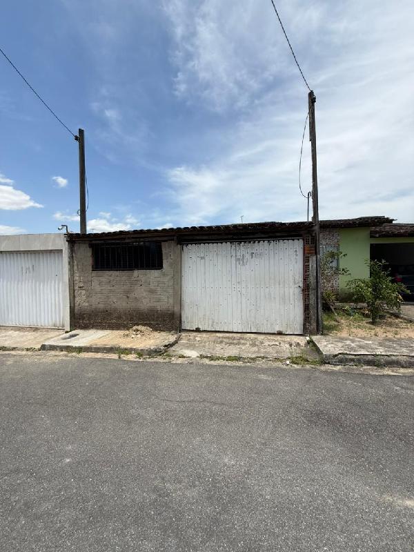 Vende-se em Pilar-AL  Casa, 81.20 de área total, 81.20 de área privativa, 126.00 de área do terreno,  3_qto(s), a.serv, WC, 1_sala(s), cozinha, 1_vaga(s) de garagem.