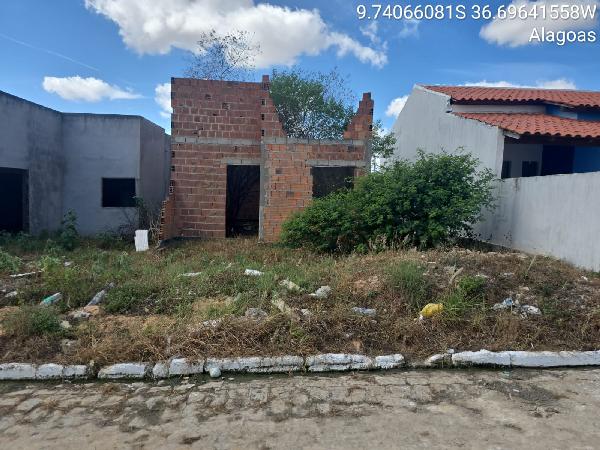Vende-se em Arapiraca-AL  Terreno, 172.00 de área do terreno.