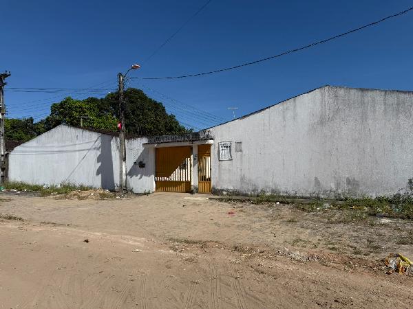 Vende-se em Rio Largo-AL  Casa, 50.81 de área total, 50.81 de área privativa, 75.57 de área do terreno,  2_qto(s), a.serv, WC, 1_sala(s), cozinha, Terraco, 1_vaga(s) de garagem.