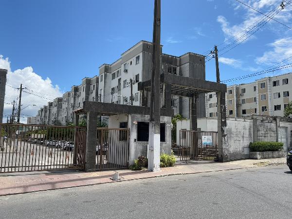 Vende-se em Maceio-AL  apto, 57.97 de área total, 44.00 de área privativa,  2_qto(s), a.serv, WC, 1_sala(s), cozinha, 1_vaga(s) de garagem.