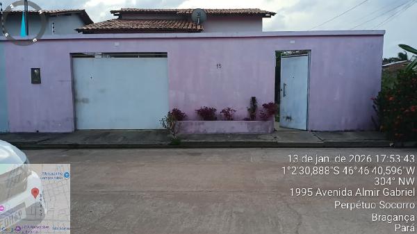 Vende-se em Braganca-PA  Casa, 96.99 de área total, 74.19 de área privativa, 200.00 de área do terreno,  2_qto(s), a.serv, WC, 1_sala(s), cozinha, 1_vaga(s) de garagem.