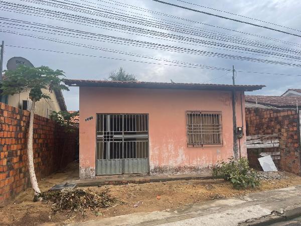 Vende-se em Sao Miguel Do Guama-PA  Casa, 75.80 de área total, 75.80 de área privativa, 195.00 de área do terreno,  2_qto(s), a.serv, WC, 1_sala(s), cozinha.