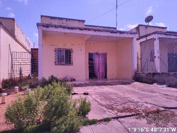 Vende-se em Santo Antonio Do Taua-PA  Casa, 60.67 de área total, 60.67 de área privativa, 130.79 de área do terreno,  2_qto(s), varanda, a.serv, WC, 1_sala(s), cozinha.