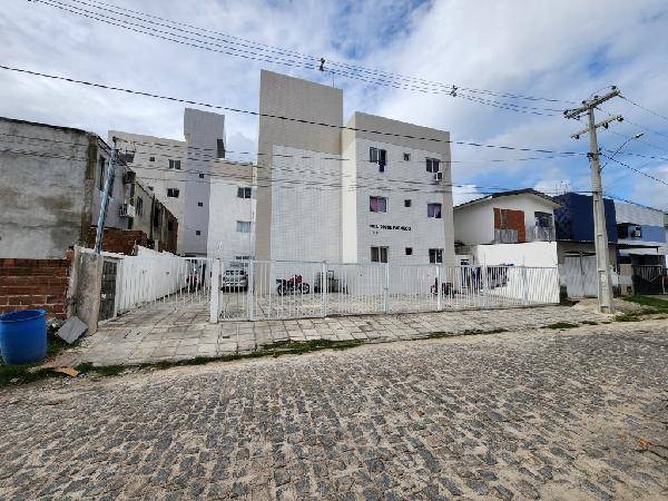 Vende-se em Joao Pessoa-PB  apto, 62.44 de área total, 40.87 de área privativa,  2_qto(s), a.serv, WC, 1_sala(s), cozinha, 1_vaga(s) de garagem.