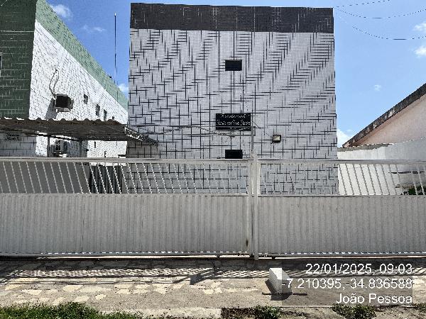 Vende-se em Joao Pessoa-PB  apto, 67.68 de área total, 43.50 de área privativa,  2_qto(s), a.serv, WC, 1_sala(s), cozinha, 1_vaga(s) de garagem.