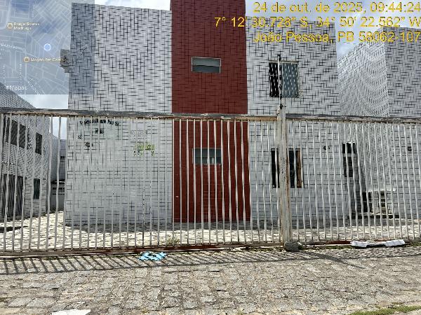 Vende-se em Joao Pessoa-PB  apto, 66.78 de área total, 53.59 de área privativa,  2_qto(s), a.serv, WC, 1_sala(s), cozinha, 1_vaga(s) de garagem.