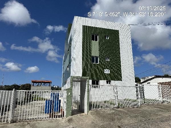 Vende-se em Joao Pessoa-PB  apto, 64.50 de área total, 48.00 de área privativa,  2_qto(s), WC, 1_sala(s), cozinha, 1_vaga(s) de garagem.