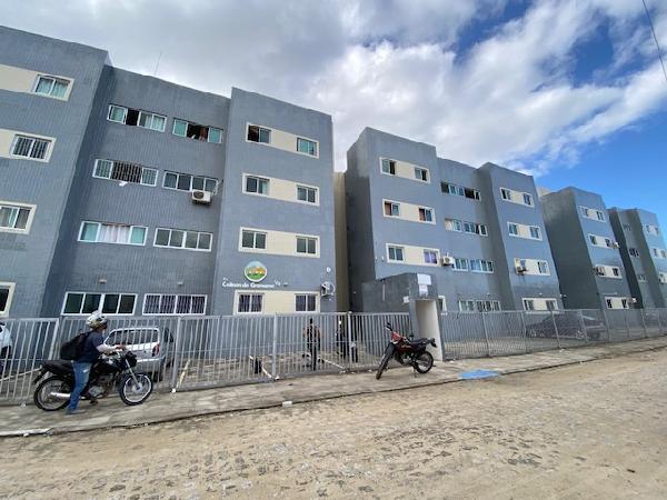 Vende-se em Joao Pessoa-PB  apto, 42.82 de área privativa,  2_qto(s), a.serv, WC, 1_sala(s), cozinha, 1_vaga(s) de garagem.
