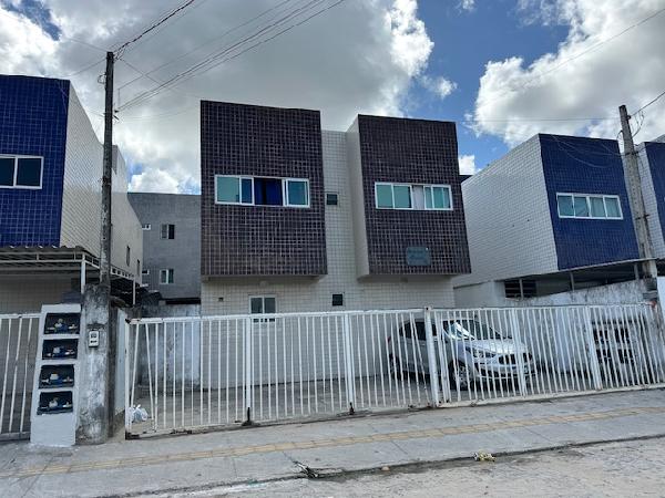 Vende-se em Joao Pessoa-PB  apto, 52.50 de área total, 50.50 de área privativa,  2_qto(s), a.serv, WC, 1_sala(s), cozinha, 1_vaga(s) de garagem.