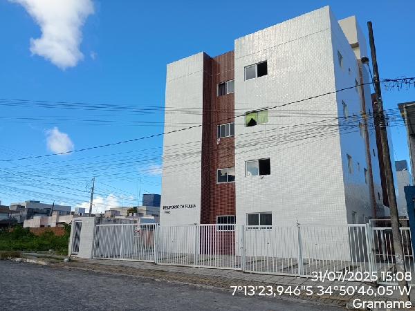 Vende-se em Joao Pessoa-PB  apto, 63.20 de área total, 40.88 de área privativa,  2_qto(s), a.serv, WC, 1_sala(s), cozinha, 1_vaga(s) de garagem.