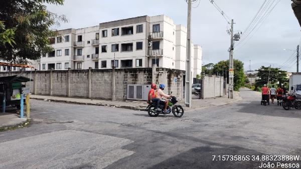 Vende-se em Joao Pessoa-PB  apto, 85.24 de área total, 40.06 de área privativa,  2_qto(s), a.serv, WC, 1_sala(s), cozinha, 1_vaga(s) de garagem.