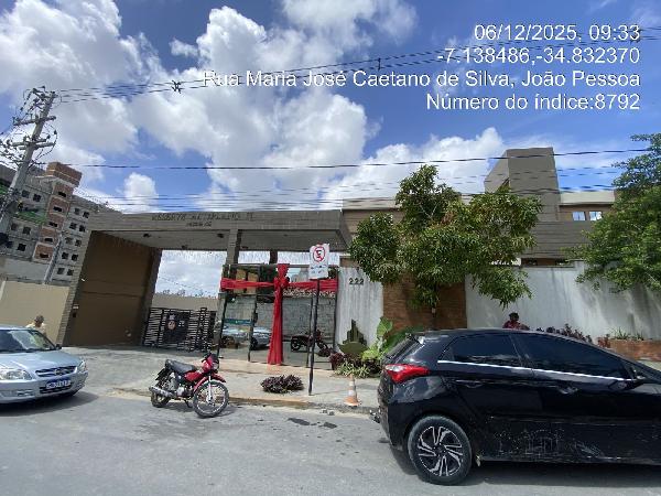 Vende-se em Joao Pessoa-PB  apto, 116.55 de área total, 70.16 de área privativa,  3_qto(s), varanda, WC, 1_sala(s), cozinha, 1_vaga(s) de garagem.