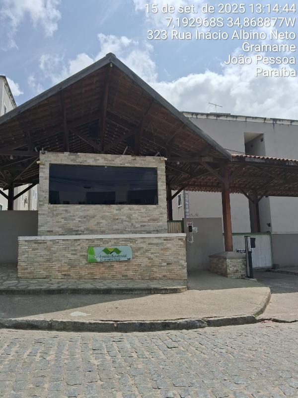 Vende-se em Joao Pessoa-PB  apto, 81.83 de área total, 45.09 de área privativa,  2_qto(s), a.serv, WC, 1_sala(s), cozinha.