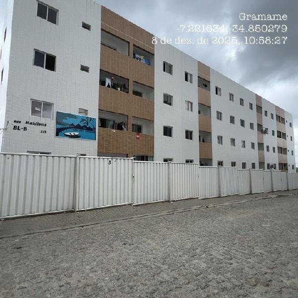 Vende-se em Joao Pessoa-PB  apto, 64.35 de área total, 41.38 de área privativa,  2_qto(s), varanda, a.serv, WC, 1_sala(s), cozinha, 1_vaga(s) de garagem.