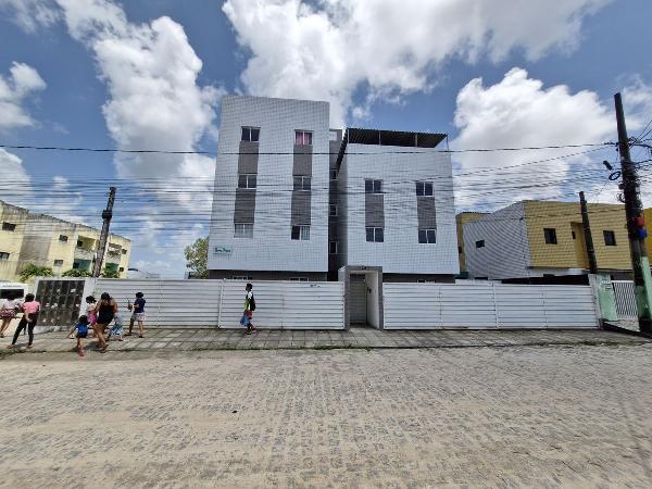Vende-se em Joao Pessoa-PB  apto, 61.63 de área total, 42.70 de área privativa,  2_qto(s), WC, 1_sala(s), cozinha, 1_vaga(s) de garagem.