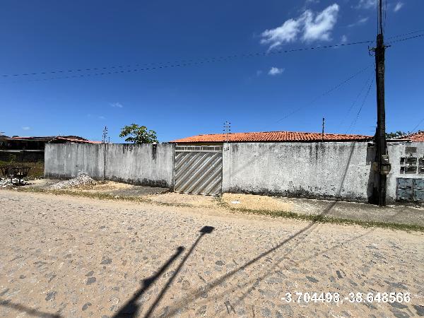 Vende-se em Caucaia-CE  Casa, 70.13 de área total, 70.13 de área privativa, 70.13 de área do terreno,  3_qto(s), varanda, a.serv, WC, 1_sala(s), cozinha, 1_vaga(s) de garagem.
