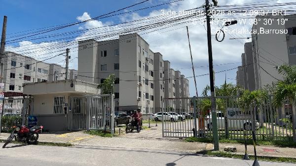 Vende-se em Fortaleza-CE  apto, 77.46 de área total, 41.54 de área privativa,  2_qto(s), WC, 1_sala(s), cozinha, 1_vaga(s) de garagem.