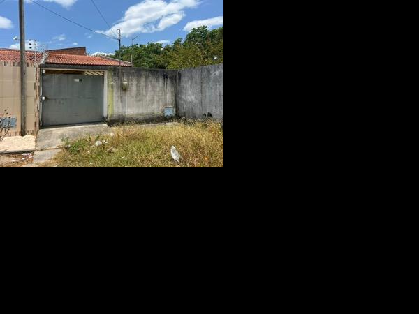 Vende-se em Pacajus-CE  Casa, 87.60 de área total, 87.60 de área privativa, 137.64 de área do terreno,  2_qto(s), WC, 1_sala(s), cozinha.