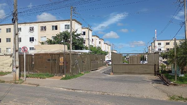 Vende-se em Camaragibe-PE  apto, 65.41 de área total, 41.67 de área privativa,  2_qto(s), a.serv, WC, 1_sala(s), cozinha.