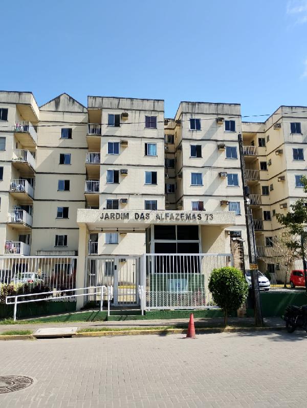 Vende-se em Camaragibe-PE  apto, 78.27 de área total, 45.08 de área privativa,  2_qto(s), varanda, a.serv, WC, 1_sala(s), cozinha, 1_vaga(s) de garagem.