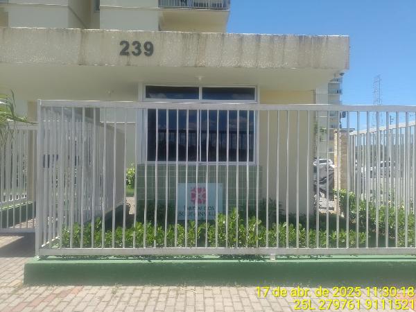 Vende-se em Camaragibe-PE  apto, 84.54 de área total, 50.63 de área privativa,  2_qto(s), varanda, a.serv, WC, 1_sala(s), cozinha.