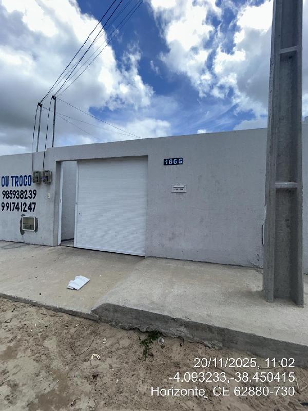 Vende-se em Horizonte-CE  Casa, 468.95 de área total, 66.15 de área privativa, 66.15 de área do terreno,  2_qto(s), a.serv, WC, 1_sala(s), cozinha, 1_vaga(s) de garagem.