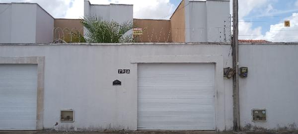 Vende-se em Horizonte-CE  Casa, 68.63 de área total, 68.63 de área privativa, 150.41 de área do terreno,  2_qto(s), a.serv, WC, 1_sala(s), cozinha, 1_vaga(s) de garagem.